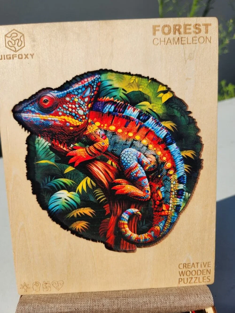 Wooden Puzzle Wood Jigsaw Puzzle Forest Chameleon laser cut wood pieces The puzz